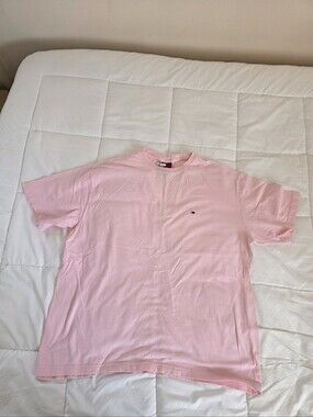 Vintage Tommy Hilfiger Pink Short Sleeve Crewneck Tee Shirt.  Size Large